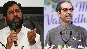 शिवाजी पर महाराष्ट्र राज्यपाल की टिप्पणी पर लोकसभा में बवाल, शिवसेना के दोनों गुट के सांसद आए एक साथ