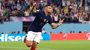 FIFA WC 2022: कतर वर्ल्ड कप में गोल्डन बूट के लिए इन खिलाड़ियों के बीच टक्कर, अब सिर्फ चार मैच बाकी