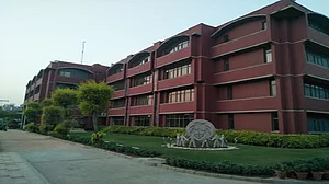 मनमाना फीस बढ़ाना डीपीएस रोहिणी को पड़ा मंहगा, मान्यता रद्द, अब नहीं होंगे नए दाखिले