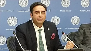 दुनिया: पाकिस्तान और तालिबान के रिश्तों में खटास और पाक विदेश मंत्री बिलावल भुट्टो न्यूयॉर्क में हुए गिरफ्तार?