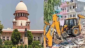 हल्द्वानी मामले में हाईकोर्ट के आदेश पर सुप्रीम कोर्ट की रोक, कहा- रातोंरात हजारों लोगों को नहीं उजाड़ा जा सकता