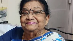 बंगाल की सुप्रसिद्ध रविंद्र संगीत कलाकार सुमित्रा सेन का निधन, सीएम ममता बनर्जी ने जताया दुख