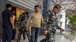 ललन शेख मौत मामले में CBI ने 4 अधिकारियों को किया सस्पेंड, घटना के वक्त कैंप ऑफिस में थे मौजूद