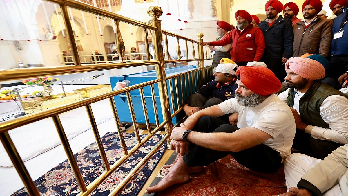 भारत जोड़ो यात्रा: राहुल गांधी ने गुरुद्वारा फतेहगढ़ साहिब में टेका मत्था, बोले- भाईचारे के लिए शुरू की है पदयात्रा