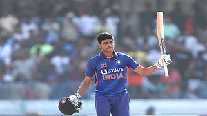 IND vs NZ 3rd ODI: टीम इंडिया ने न्यूजीलैंड को दिया 386 रनों का विशाल लक्ष्य, रोहित-गिल ने जड़े शानदार शतक