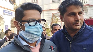 एयर इंडिया में पेशाब का मामला : दिल्ली की अदालत ने आरोपी शंकर मिश्रा को जमानत दी