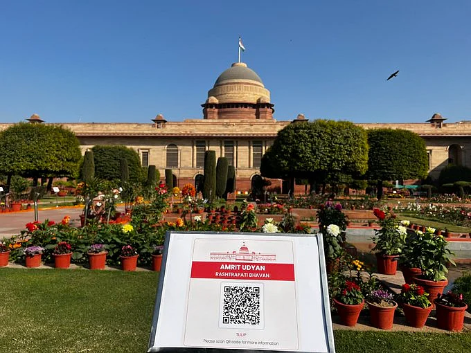 राष्ट्रपति भवन के मुगल गार्डन का नाम बदला गया, अब इस नाम से जाना जाएगा