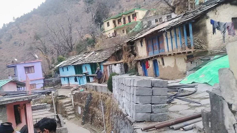 जोशीमठ में आई आपदा अस्वाभाविक नहीं, सबको सब पता था, अब भी नहीं चेते तो कई संकट आने को तैयार