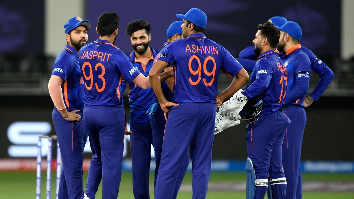 खेल की खबरें: अश्विन-जडेजा के निशाने पर हरभजन-कुंबले का ये रिकॉर्ड और एडिडास भारतीय टीम का होगा किट स्पॉन्सर!