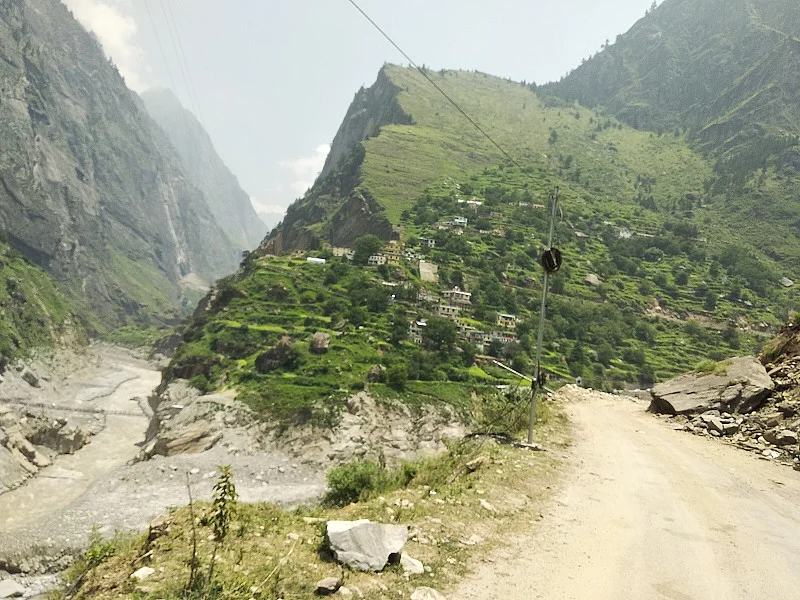 जोशीमठ में आई आपदा अस्वाभाविक नहीं, सबको सब पता था, अब भी नहीं चेते तो कई संकट आने को तैयार