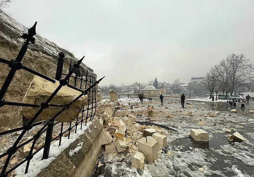 तुर्की भूकंप से तबाह हो गए ऐतिहासिक विरासत के निशान, साथ ही खुल गए इतिहास की स्मृतियों के नए द्वार