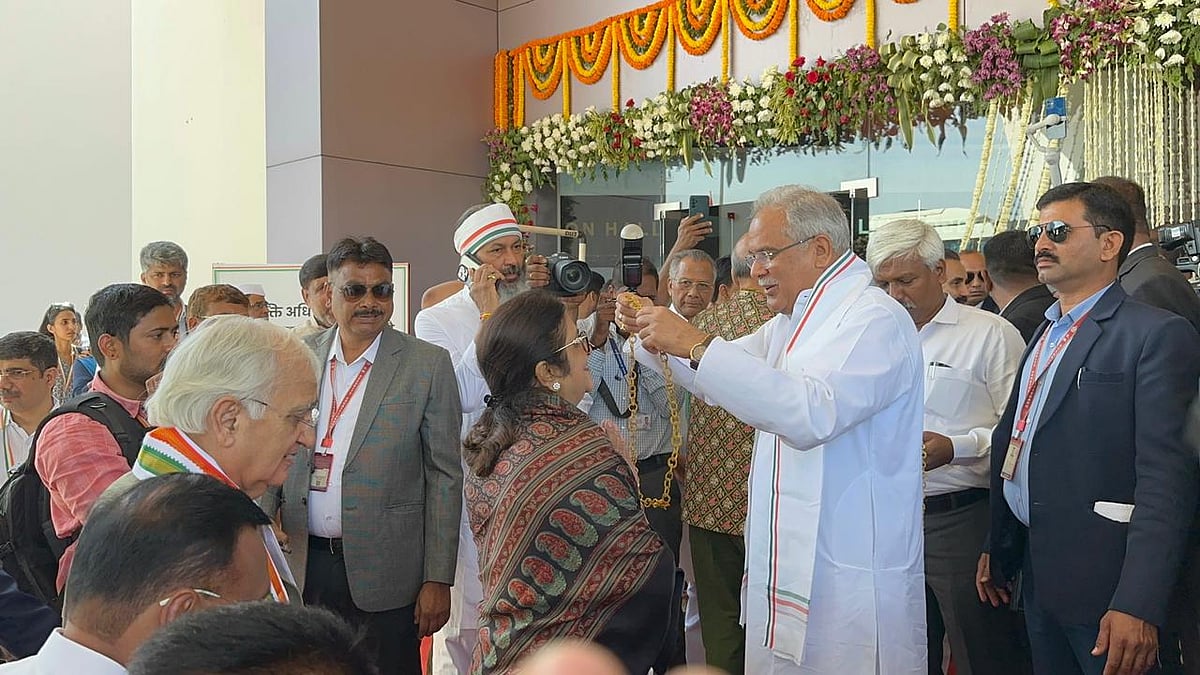 कांग्रेस महाधिवेशन: छत्तीसगढ़ के सीएम भूपेश बघेल ने कांग्रेस नेताओं का किया स्वागत, देखें तस्वीरें