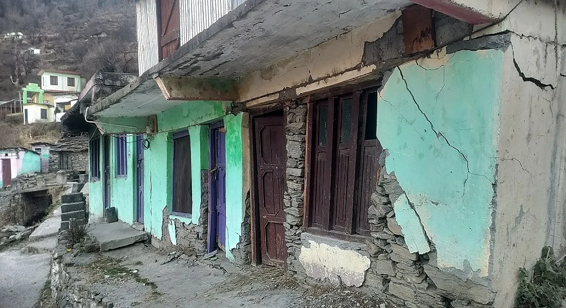 जोशीमठ में आई आपदा अस्वाभाविक नहीं, सबको सब पता था, अब भी नहीं चेते तो कई संकट आने को तैयार