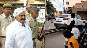 प्रयागराजः उमेश पाल हत्याकांड में बढ़ीं अतीक अहमद की मुश्किलें, घर के पास से कांड में शामिल कार जब्त