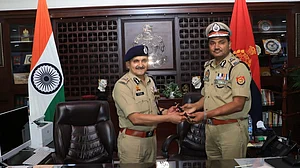 उत्तर प्रदेश को फिर नहीं मिला पूर्णकालिक पुलिस प्रमुख, आर के विश्वकर्मा बनाए गए कार्यवाहक डीजीपी