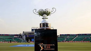WPL 2023: दर्शकों से खचाखच भरे स्टेडियम में खेला जाएगा खिताबी मुकाबला, फाइनल मैच के सभी टिकट बिके