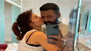 सिनेजीवन: जैकलीन को पत्र लिखकर सुकेश ने सरेआम कर डाला प्यार का इजहार! और ब्रह्मास्त्र पार्ट 2-3 में भी रणबीर आएंगे नजर