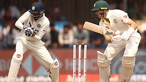 India vs Australia : पहले दिन का खेल खत्म, ऑस्ट्रेलिया का स्कोर 255/4, उस्मान ख्वाजा ने जड़ा शतक