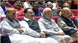 कर्नाटक चुनावः BJP ने जारी की स्टार प्रचारकों की लिस्ट, पीएम मोदी, शाह और योगी सहित 40 नेताओं के नाम शामिल