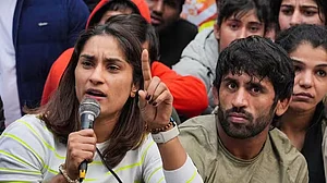 बुडापेस्ट रैंकिंग सीरीज के लिए विनेश फोगट को मिली मंजूरी