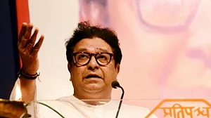 नांदेड़ मामले में राज ठाकरे का सरकार पर हमला, 'तीन इंजन लगाने के बावजूद महाराष्ट्र की सेहत वेंटिलेटर पर'
