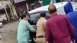 उत्तराखंड: मारपीट करने वाले मंत्री के खिलाफ केस में गड़बड़ी का आरोप, पुलिस पर उठ रहे सवाल