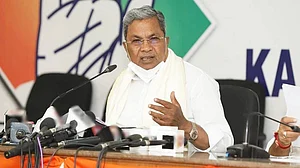 कर्नाटक: CM सिद्धारमैया ने 2 जून को बुलाई कैबिनेट की बैठक, कहा- इस बैठक के बाद पांच गारंटी योजनाएं होगी लागू