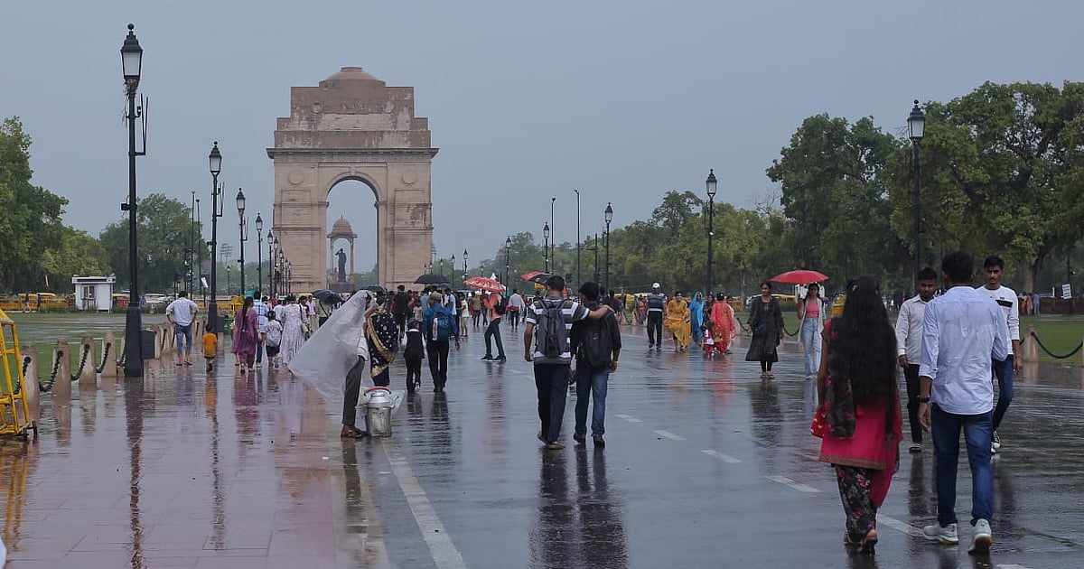 मौसम अपडेट: 12 राज्यों में बारिश-तूफान का अलर्ट, दिल्ली, यूपी, बिहार और राजस्थान समेत जानिए देशभर के मौसम का हाल