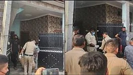 देहरादून में दिल को झकझोर देने वाली घटना, घर में दंपति के सड़े-गले शव के बीच बिलख रहा था 5 दिन का नवजात