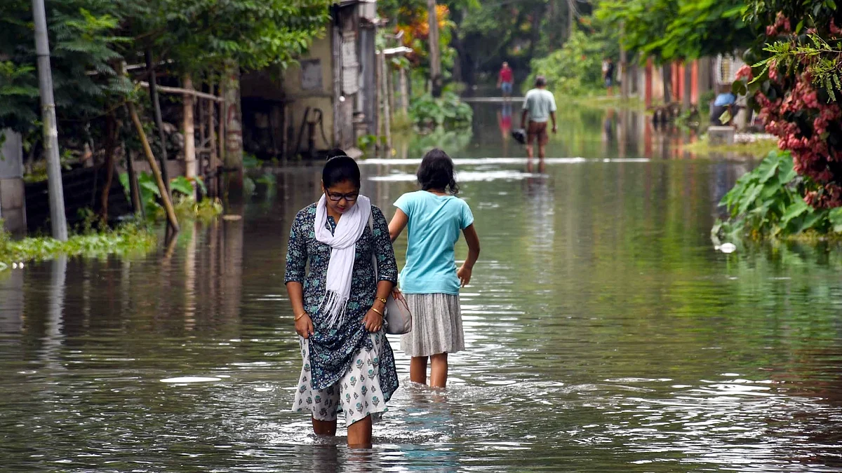 असम में बाढ़ की स्थिति में सुधार> फोटो: IANS