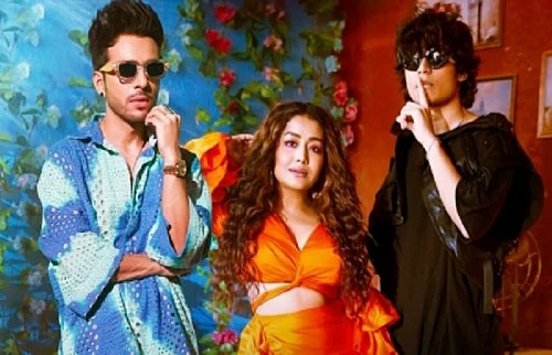 सिनेजीवन: 'टाइगर 3' के सेट से लीक हुआ सलमान-शाहरुख का वीडियो और इलियाना ने शेयर की बॉयफ्रेंड की पहली झलक