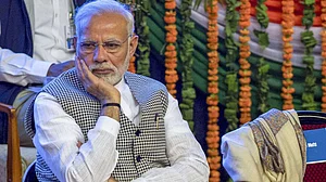 मणिपुर की घटना पर लालू-ललन का PM मोदी से सवाल- देश के 56 इंच सीने वाले तथाकथित शेर चुप बैठे हैं, आखिर क्यों?