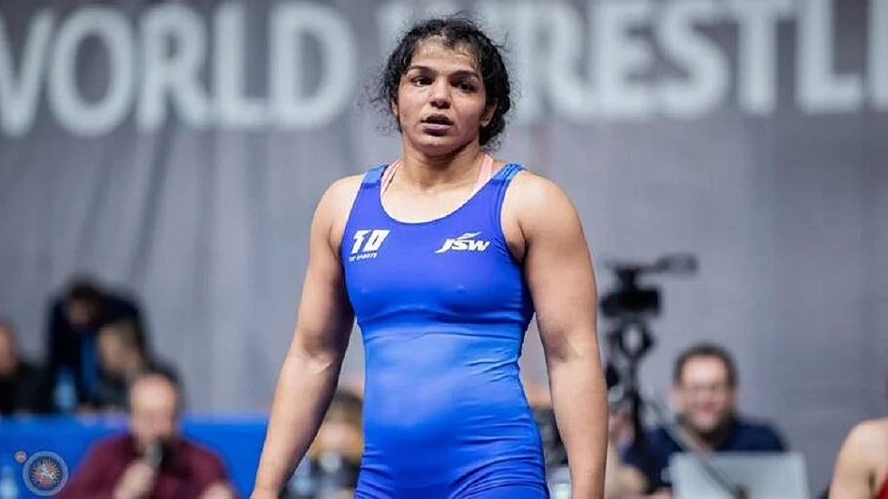 बृजभूषण के खिलाफ आवाज उठाने वाली साक्षी मलिक ने किया बड़ा ऐलान