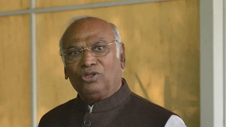  खड़गे का चीन को लेकर मोदी सरकार पर हमला, (फोटो: IANS)