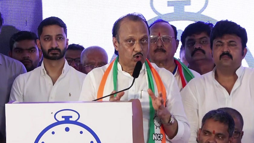 अजित पवार ने शरद पवार को रिटायर होने की सलाह के साथ दी चेतावनी