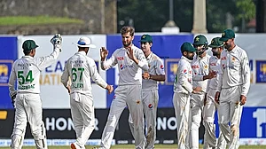 पाकिस्तान ने पहले टेस्ट में श्रीलंका को 4 विकेट से हराया, सीरीज में 1-0 से बनाई बढ़त, सऊद शकील ने किया कमाल