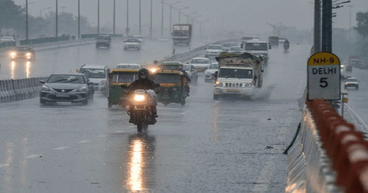 बड़ी खबर LIVE: दिल्ली-एनसीआर में बदला मौसम का मिजाज, आसमान से बरसे ओले, तेज आंधी और बारिश से गिरा तापमान