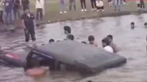 इंदौर में डैम के पास स्टंट करना पड़ा भारी, पानी में गई थार, मुश्किल से बची युवकों की जान