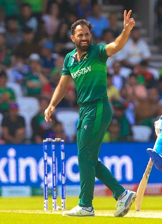 खेल: Ben Stokes की रिटायरमेंट से वनडे में हुई वापसी और आखिरकार पंत ने फिर उठाया बल्ला, लगाया जोरदार छक्का