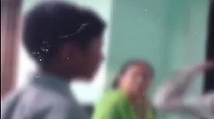 उत्तर प्रदेशः जिस स्कूल में टीचर ने मुस्लिम छात्र की बेरहमी से करवाई थी पिटाई, उसे बंद करने का आया आदेश
