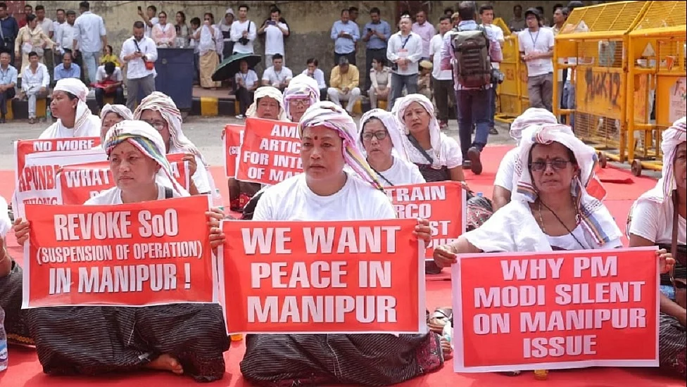 मणिपुर से कश्मीर तक, आज़ादी का जश्न मनाने के लिए कुछ है क्या?