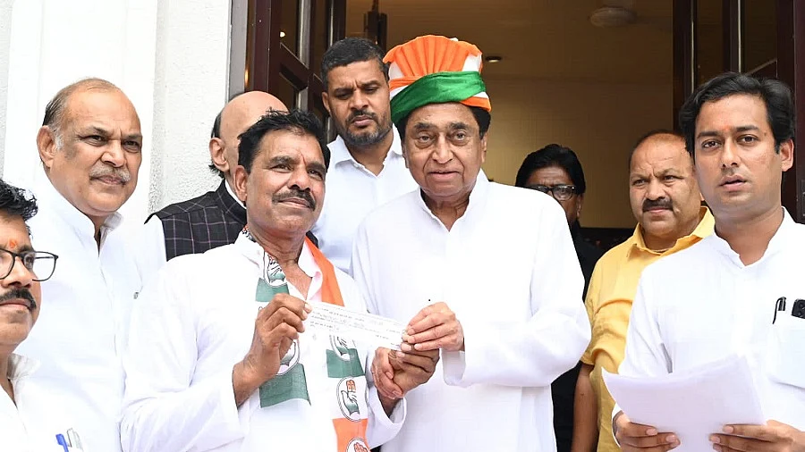 मध्य प्रदेश में सिंधिया के एक और करीबी नेता ने छोड़ी BJP