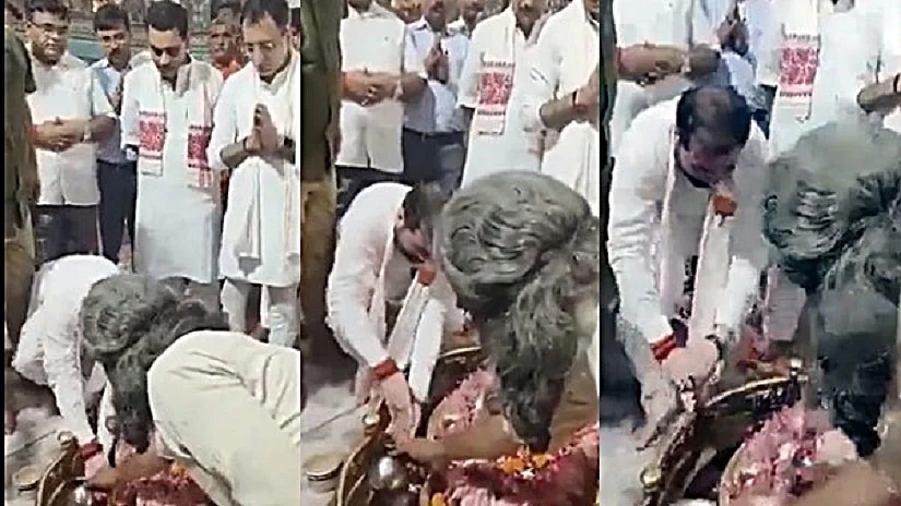योगी सरकार के मंत्री ने शिवलिंग के अरघे में धोया हाथ, लगा धर्म के अपमान का आरोप