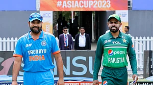 खेल: रिजर्व डे में खेला ज रहा भारत-पाक मैच, ओवरों में नहीं हुई कोई कटौती और जोकोविच ने जीता ऐतिहासिक 24वां ग्रैंड स्लैम