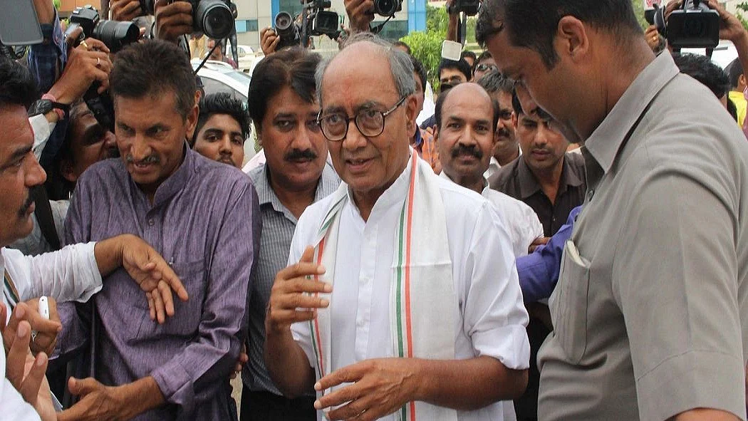 दिग्विजय सिंह का दावा- मध्य प्रदेश में हार देख डरी BJP