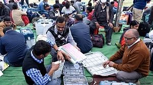 झारखंड की डुमरी सीट पर देर से शुरू हुई मतगणना, जानिए क्या है वजह?