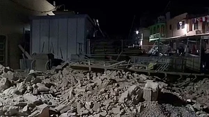 मोरक्को में शक्तिशाली भूकंप से भीषण तबाही, अब तक 296 लोगों की मौत, कई इमारतें जमींदोज, मलबे में दबे लोग