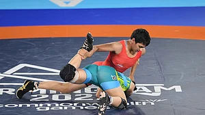 ओलंपियन पहलवान अंशु मलिक का फर्जी आपत्तिजनक वीडियो वायरल, सदमे में परिवार, दर्ज कराई FIR