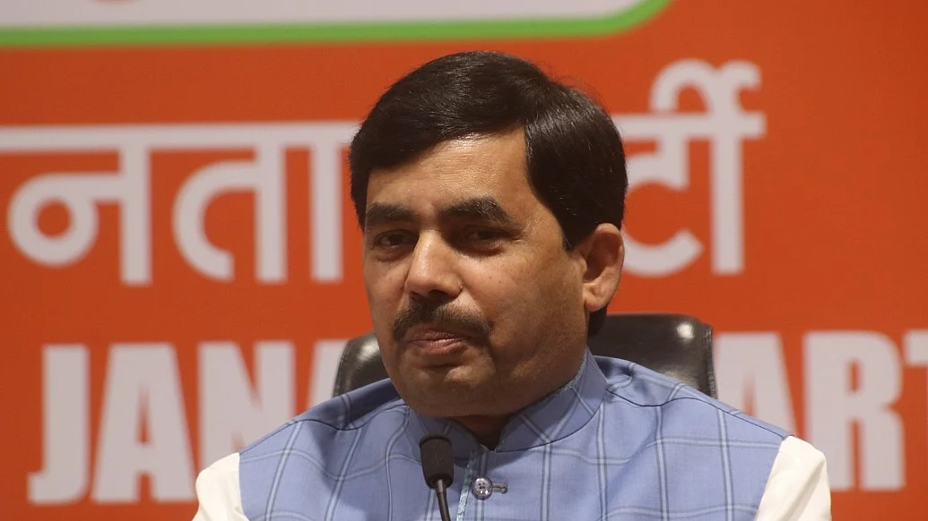 दिल्ली की अदालत ने रेप मामले में शाहनवाज हुसैन को जारी समन पर रोक लगाई