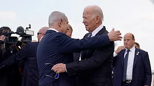 गाजा अस्पताल में मौत के तांडव के एक दिन बाद इजरायल पहुंचे बाइडेन